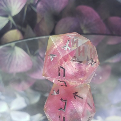 Spring lights rune dice - Thumbnail 1