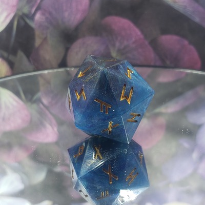 Dark night rune dice