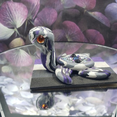 Pride guardian~asexual flag 1