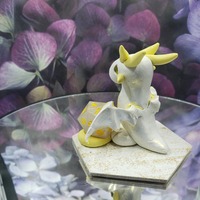 White and Gold Firebird Dice Guardian - Thumbnail 1