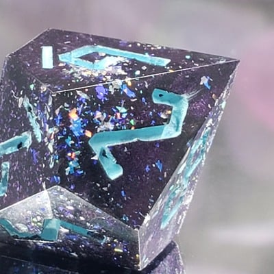 Shimmering vein 10d10 handmade dice set - Thumbnail 3