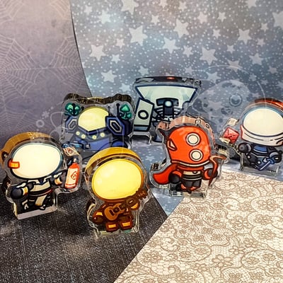 Risk of rain 2 thick standees