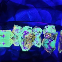 Haunted Tidings Polyhedral Set - Thumbnail 3