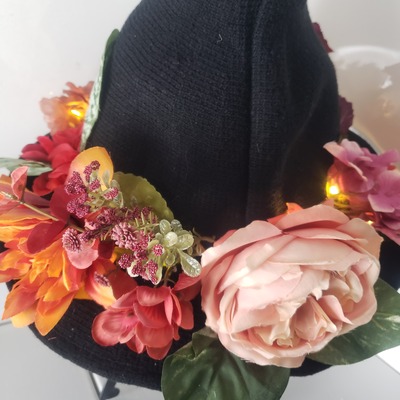Fall glory floral hat