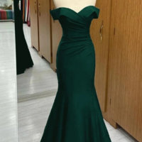 Elegant Off Shoulder Mother of the Bride/Groom Dress Green Prom Dress - Thumbnail 2