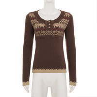 Retro color-blocked knit crew neck sweater with buttons - Thumbnail 4