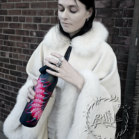 Centipede Water Bottle - Black / Pink - Thumbnail 3