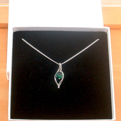 Boxed gift|emerald (lab created) pendant & 18" sterling silver chain/emerald necklace/emerald jewelry/emerald jewellery/may birthstone/925