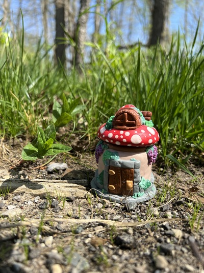 Red Mushroom House Decorative Jar