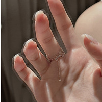 Vintage Style Silver Adjustable Ring, Lace Net Design with Sliding Chain, Plated Metal - Thumbnail 4