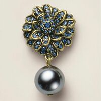 Pearly Blue Lotus Earrings - Thumbnail 1