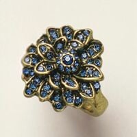 Pearly Blue Lotus Ring - Thumbnail 2