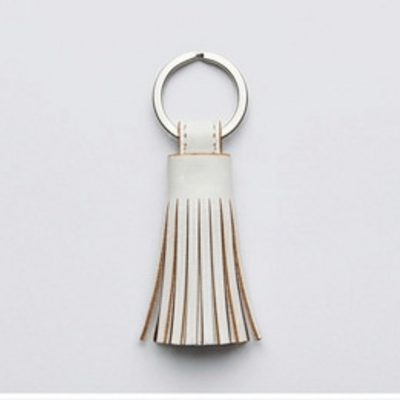 Beautiful white leather tassel keychain – handmade
