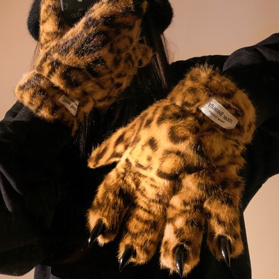 Leopard Nail Gloves Plush Gloves