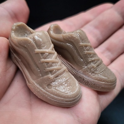 Black friday bootlegs: mini skate shoes