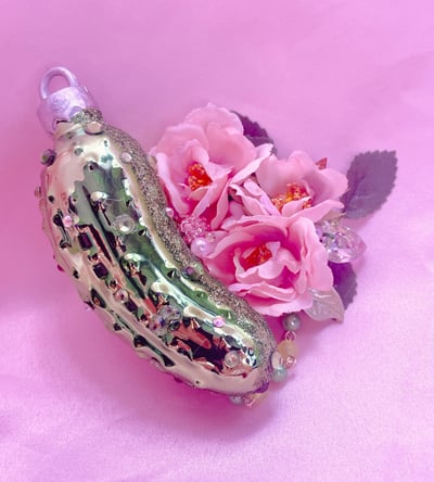 Pretty Pickles Hair Clip