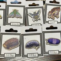 Wooden Nature pins - Thumbnail 1