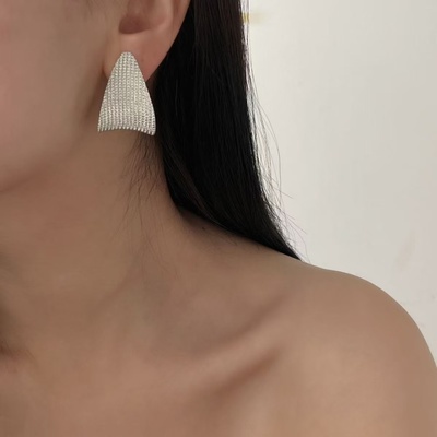 Vintage geometric sparkling silver hoop earrings lxurious rhinestone earlobe jewelry