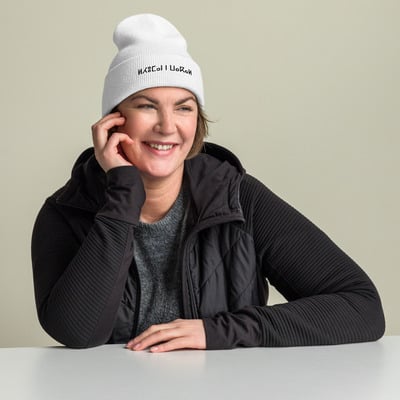 Warm, everyday ribbed winter hat for men & women