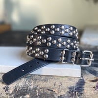 2-1-2 Medium dome-stud belt (tan or black leather) - Thumbnail 2