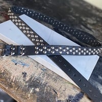 2-1-2 Medium dome-stud belt (tan or black leather) - Thumbnail 3