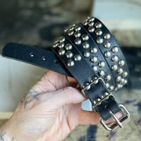 2-1-2 Medium dome-stud belt (tan or black leather) - Thumbnail 6