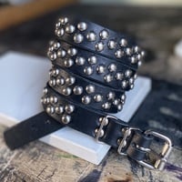 2-1-2 Medium dome-stud belt (tan or black leather) - Thumbnail 8