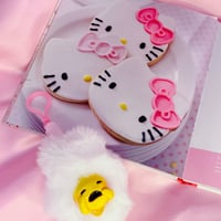 Eggsistential Crisis Bag Charm - Thumbnail 4