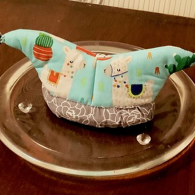 Mini plush jester hat llamas - Thumbnail 4