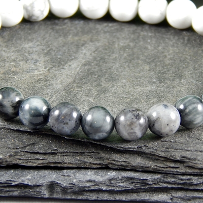 Larvikite & howlite men’s bracelet – protection, calm & confidence