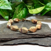 Porcelain Jasper Twisted Oval Gemstone & Brass Bracelet – Creativity, Balance & Earthy Elegance - Thumbnail 1