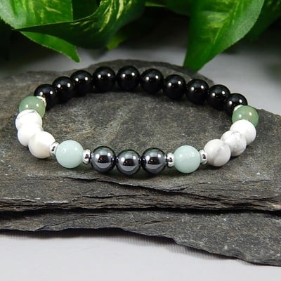 Hematite, amazonite, howlite, green aventurine & black agate stretch bracelet – balance, protection & everyday magic