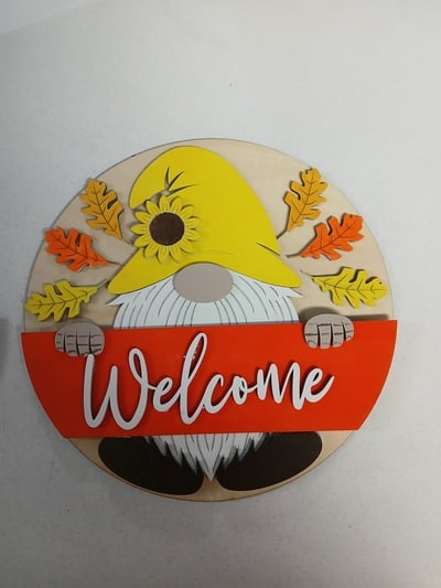 #327 Welcome Gnome door hanger