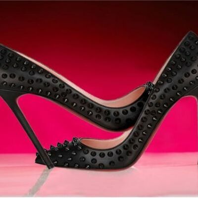 Sexy pointy - worldwide  shipping