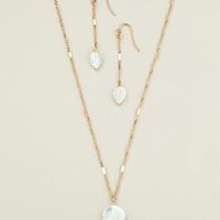 Ivory Petals Necklace and Earring Set - FINAL SALE - Thumbnail 2