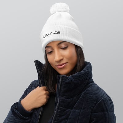 Classic, one-size-fits-all design for men and women. Pom pom beanie