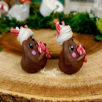 Hot Cocoa Frog w/heart candy cane - Thumbnail 3