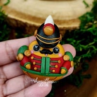 Jolly Nutcracker Frog - Thumbnail 4