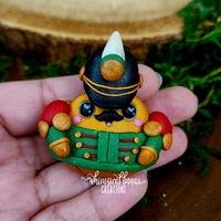 Merry Nutcracker Frog - Thumbnail 4