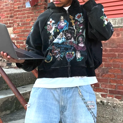 Retro gothic cropped zip (black)