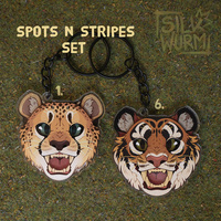 Feline Following Eye Keychains - Thumbnail 2