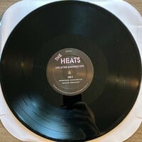 THE HEATS - Live At The Showbox 1979 (Double Black Vinyl LP - Limited to only 300 copies) - Thumbnail 4