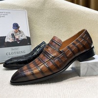 Handmade top-layer cowhide embossed business casual leather loafers - Thumbnail 1