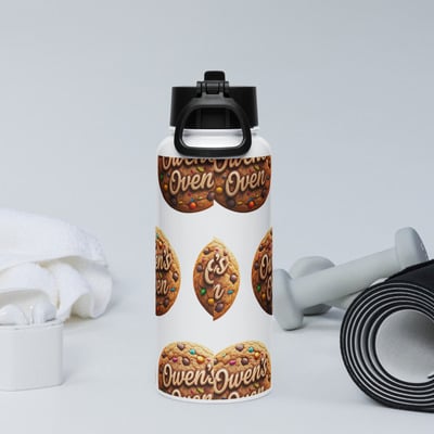 Stainless steel water bottle with a straw lid