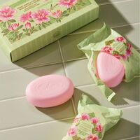 Avon Nostalgia Sweet Berry & Jasmine Bar Soap Boxed Set - Thumbnail 4