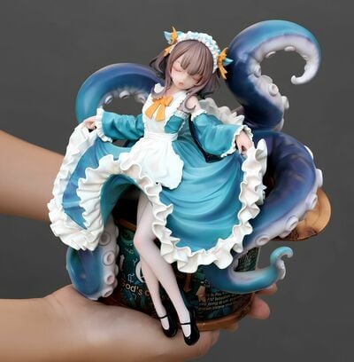 Bishoujo ArTToy by Weartdoing "Sleeping Beauty-Cthulhu Girl-Phantom Blue"