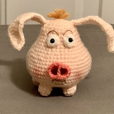 Cartoon pig crochet friend made by mom - Thumbnail 1
