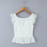 Deep U-neck lace-trimmed spaghetti strap tank top - Thumbnail 1