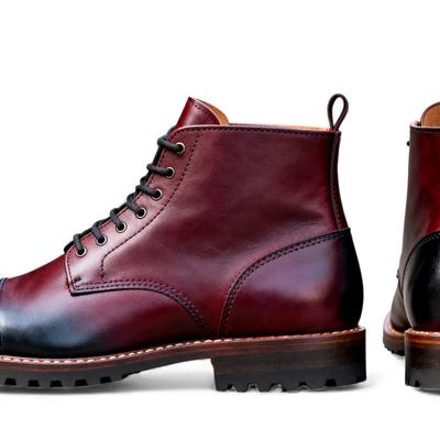 Crafted leather mens burgundy patina black shaded leather vibram sole chukka lace up boot