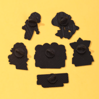 STRANGER THINGS CHARACTER PINS SET / 6 pcs - Thumbnail 3